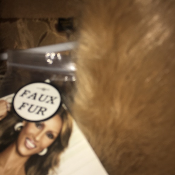 BNWT IMAN Camel Wool & Faux Fur Coat Zip - Picture 3 of 8